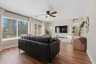 7193 W Mohawk Ln, Glendale, AZ 85308 - Photo 15