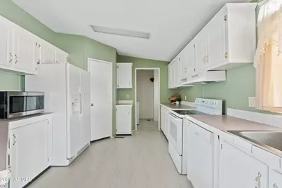 3700 S Tomahawk Road #31, Apache Junction, AZ 85119 - Photo 3