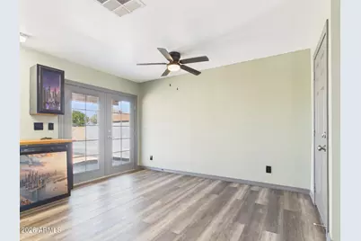19826 N 34th Drive, Phoenix, AZ 85027 - Photo 9