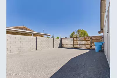 19826 N 34th Drive, Phoenix, AZ 85027 - Photo 29