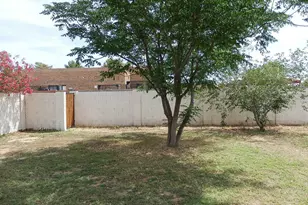 203 S 132nd St, Chandler, AZ 85225 - Photo 3
