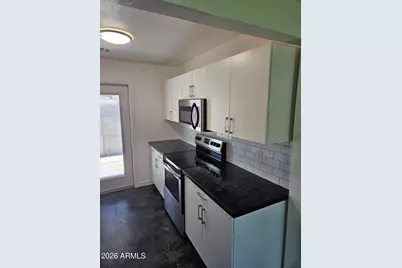 1516 E Rovey Avenue #5A, Phoenix, AZ 85014 - Photo 7