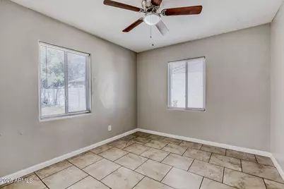 6132 N 35th Drive, Phoenix, AZ 85019 - Photo 17