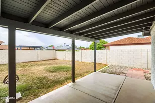 5755 W Sunnyside Dr, Glendale, AZ 85304 - Photo 29