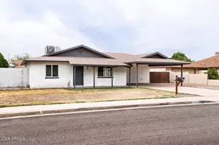 5755 W Sunnyside Dr, Glendale, AZ 85304 - Photo 3