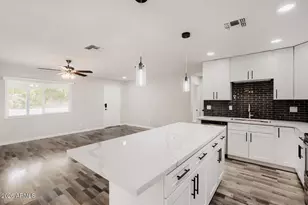 5755 W Sunnyside Dr, Glendale, AZ 85304 - Photo 11