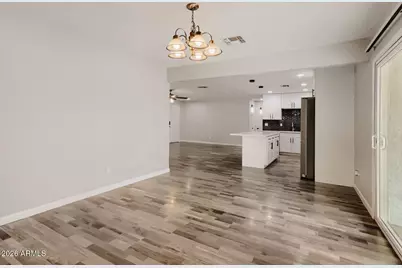 5755 W Sunnyside Drive, Glendale, AZ 85304 - Photo 13