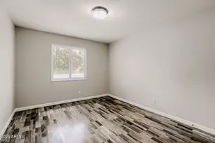 5755 W Sunnyside Dr, Glendale, AZ 85304 - Photo 19
