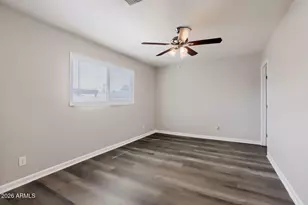 5755 W Sunnyside Dr, Glendale, AZ 85304 - Photo 17