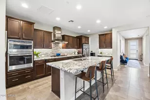 13335 W Milton Dr, Peoria, AZ 85383 - Photo 7