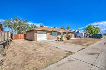 5633 N 65th Avenue, Glendale, AZ 85301 - Photo 1