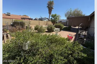 6826 W Canterbury Drive, Peoria, AZ 85345 - Photo 23