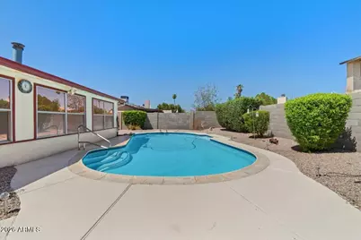 908 W Laguna Azul Avenue, Mesa, AZ 85210 - Photo 23