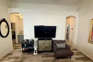599 W Colt Rd, Chandler, AZ 85225 - Photo 7