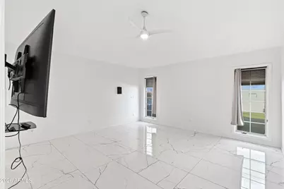3187 E Berridge Lane, Phoenix, AZ 85016 - Photo 9