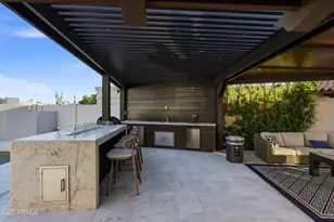 3187 E Berridge Ln, Phoenix, AZ 85016 - Photo 37