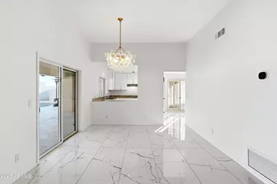 3187 E Berridge Lane, Phoenix, AZ 85016 - Photo 17