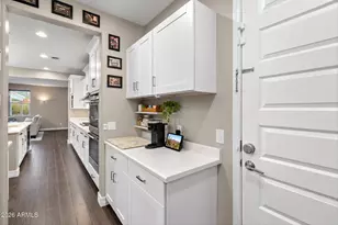 2916 W Brilliant Sky Dr, Phoenix, AZ 85085 - Photo 13