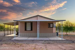 40514 N 251st Ave, Morristown, AZ 85342 - Photo 5