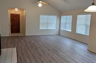 2325 E Lakecrest Dr, Gilbert, AZ 85234 - Photo 3