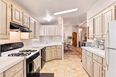 3155 W Whipple Street, Show Low, AZ 85901 - Photo 9