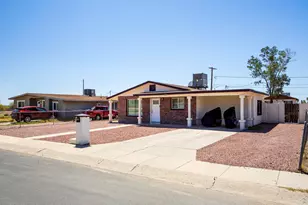 1137 E Bisnaga St, Casa Grande, AZ 85122 - Photo 3