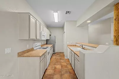1351 N Pleasant Drive #1086, Chandler, AZ 85225 - Photo 5