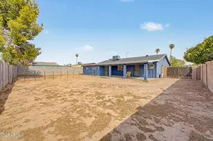 6944 W Solano Dr N, Glendale, AZ 85303 - Photo 31
