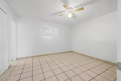 6944 W Solano Drive N, Glendale, AZ 85303 - Photo 15