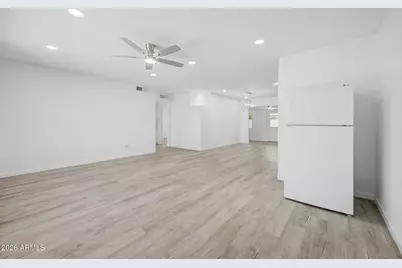 2613 E Michigan Avenue, Phoenix, AZ 85032 - Photo 7