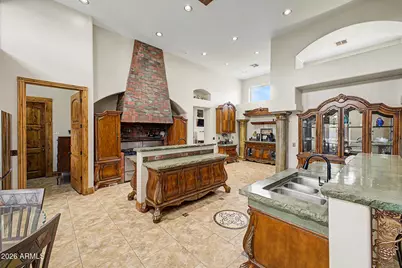5619 N 83rd Avenue, Glendale, AZ 85303 - Photo 15