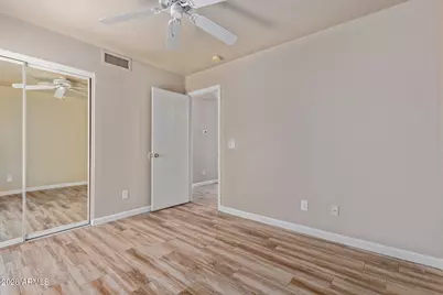 4607 E Abraham Lane, Phoenix, AZ 85050 - Photo 13