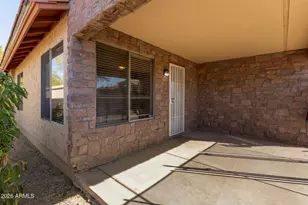 4607 E Abraham Ln, Phoenix, AZ 85050 - Photo 19