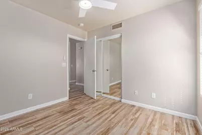 4607 E Abraham Lane, Phoenix, AZ 85050 - Photo 15
