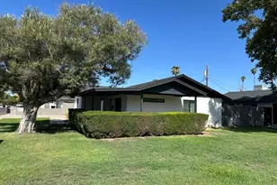 3948 E Earll Dr, Phoenix, AZ 85018 - Photo 5