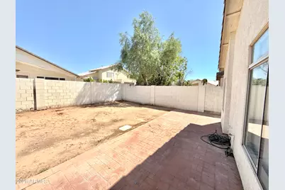 13896 W Wilshire Drive, Goodyear, AZ 85395 - Photo 27