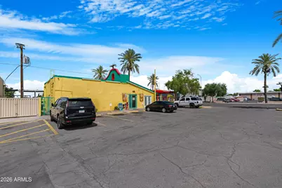 6120 N 59th Avenue, Glendale, AZ 85301 - Photo 7