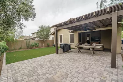 2111 N Heritage Street, Buckeye, AZ 85396 - Photo 3