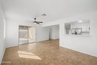 515 W Greentree Drive, Chandler, AZ 85225 - Photo 9