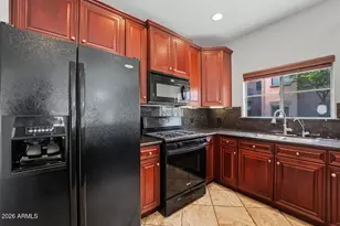 5350 E Deer Valley Dr, Phoenix, AZ 85054 - Photo 9