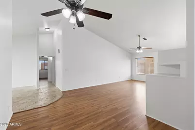 18807 N 50th Avenue, Glendale, AZ 85308 - Photo 13