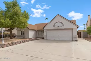 18807 N 50th Ave, Glendale, AZ 85308 - Photo 7