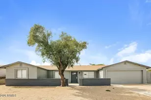 4512 N 81st Dr, Phoenix, AZ 85033 - Photo 1