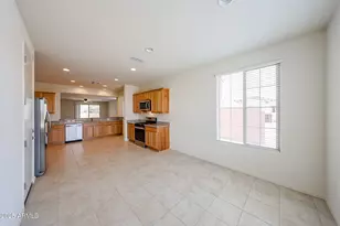 7106 W Hedge Hog Pl, Peoria, AZ 85383 - Photo 5