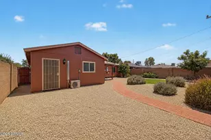 2344 W Mitchell Dr, Phoenix, AZ 85015 - Photo 21