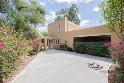 10407 N 10th Place #1, Phoenix, AZ 85020 - Photo 23