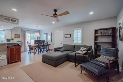 10407 N 10th Place #1, Phoenix, AZ 85020 - Photo 9