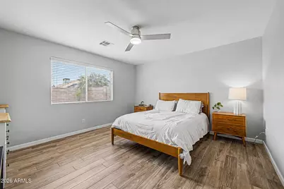 3035 W Covey Lane, Phoenix, AZ 85027 - Photo 15