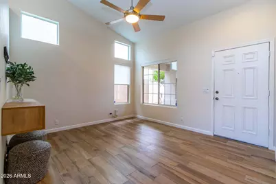 3226 E Wahalla Lane, Phoenix, AZ 85050 - Photo 3