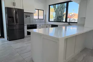 7010 W Eugie Ave, Peoria, AZ 85381 - Photo 13